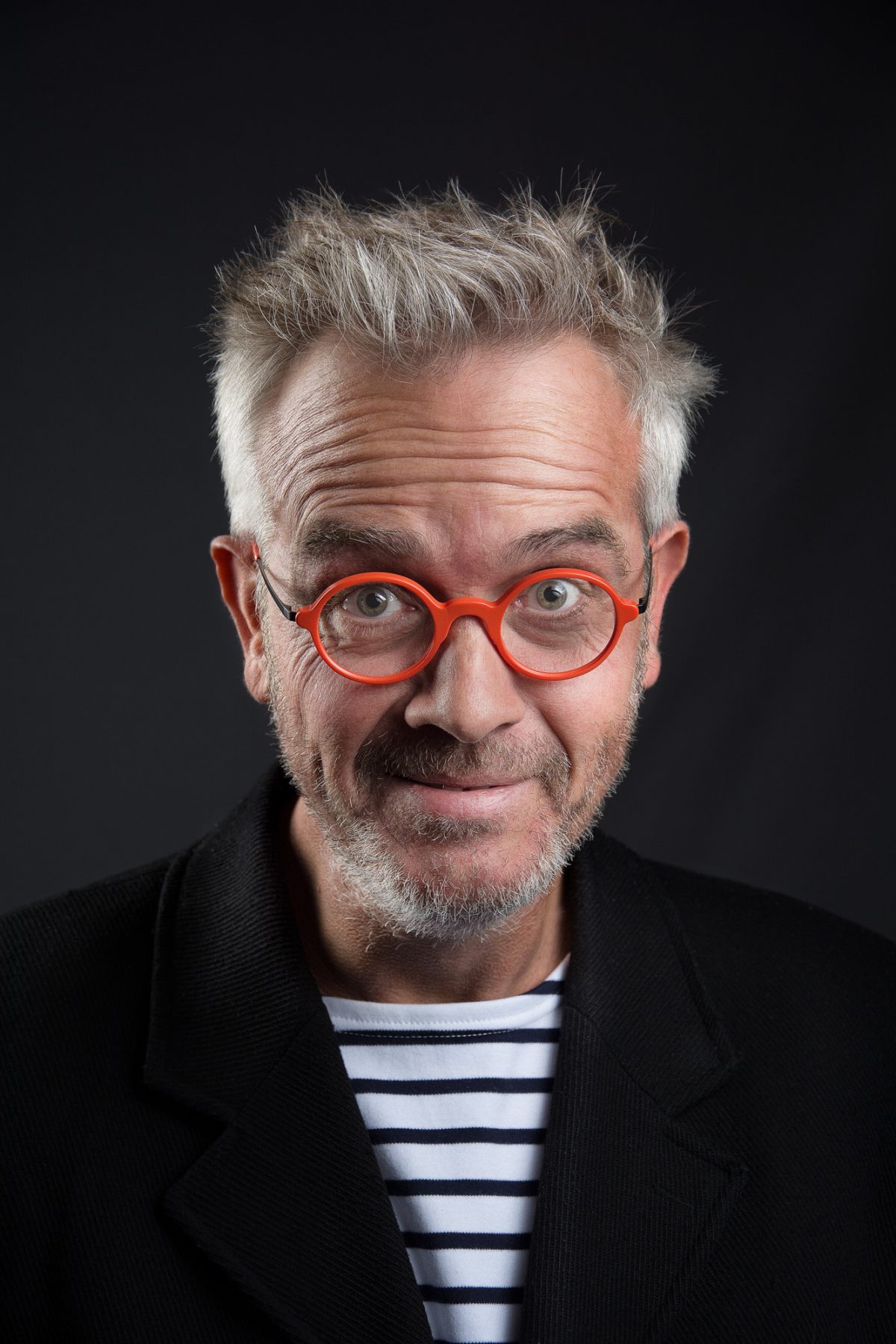 Naoned, fabricants de lunettes en Bretagne et à Nantes. Sarah Scaniglia, photographe-retoucheur - Nantes Portraits, publicité, corporate, reportage, produits, postproduction, culinaire, industrie, postproduction, formations. Photographe nantes, communication...