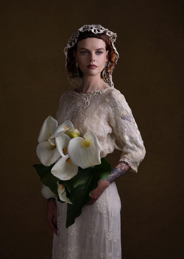 Sarah Scaniglia portrait photo de mode vintage yves saint laurent photographe artistique